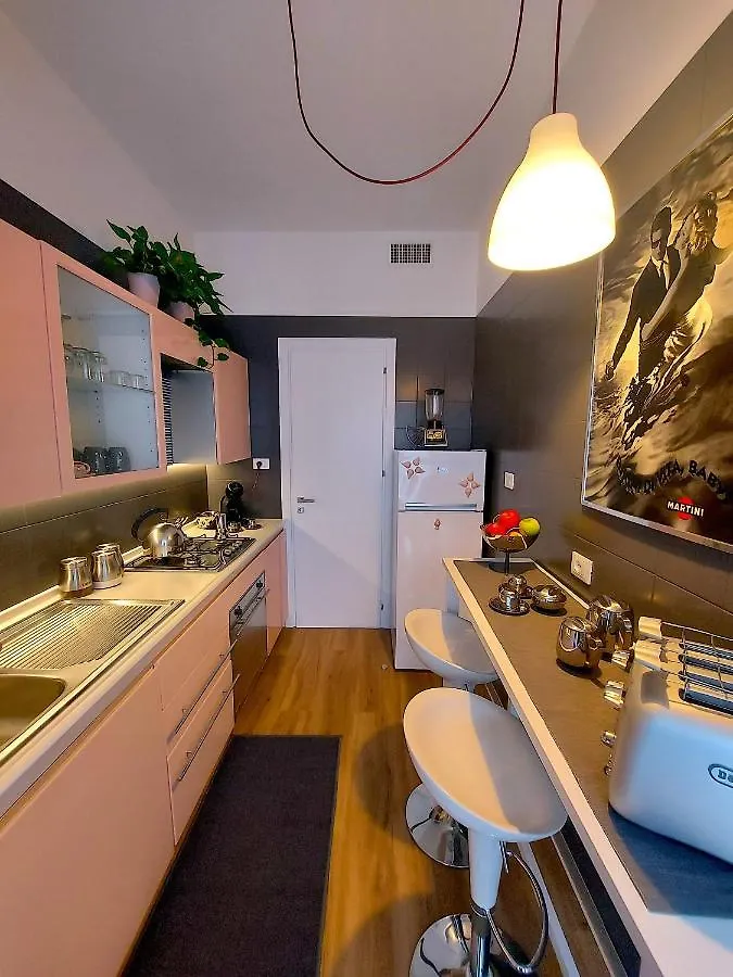 Apartment Ferienwohnung Gebel Grin Palermo Italien